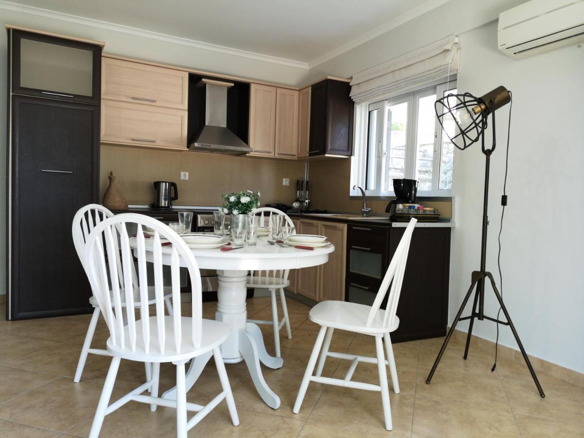 Pirofani Villa Apartments Apolpaina Exteriér fotografie